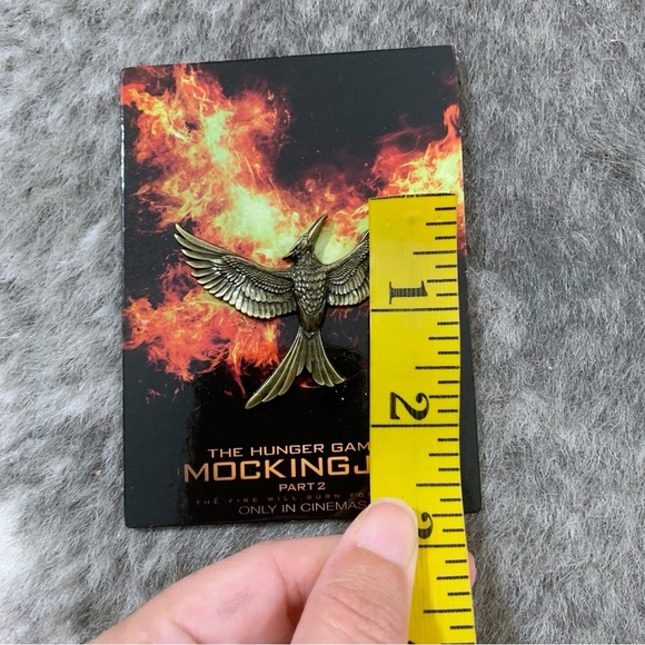 NWT The Hunger Games Mockingjay Part 2 Pin - Picture 4 of 7